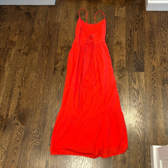 XiRENA Poppy Red Maxi Sun Dress - Picture 6 of 8